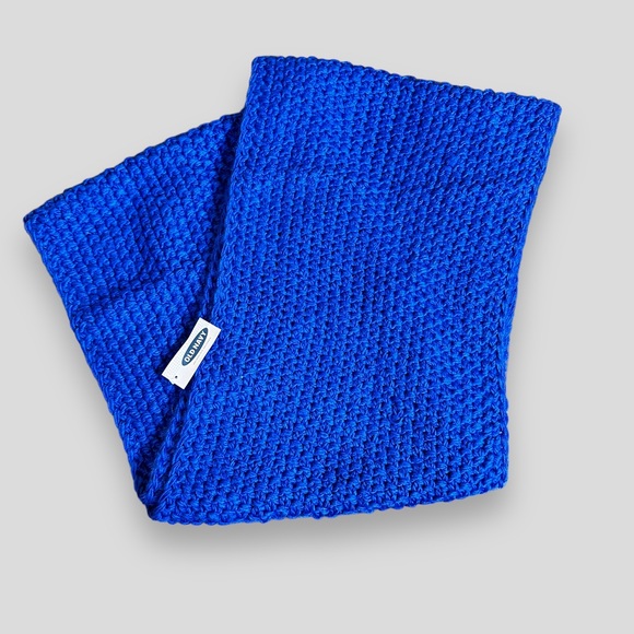 NWT Old Navy Blue Knit scarf 🧣 - Picture 2 of 5